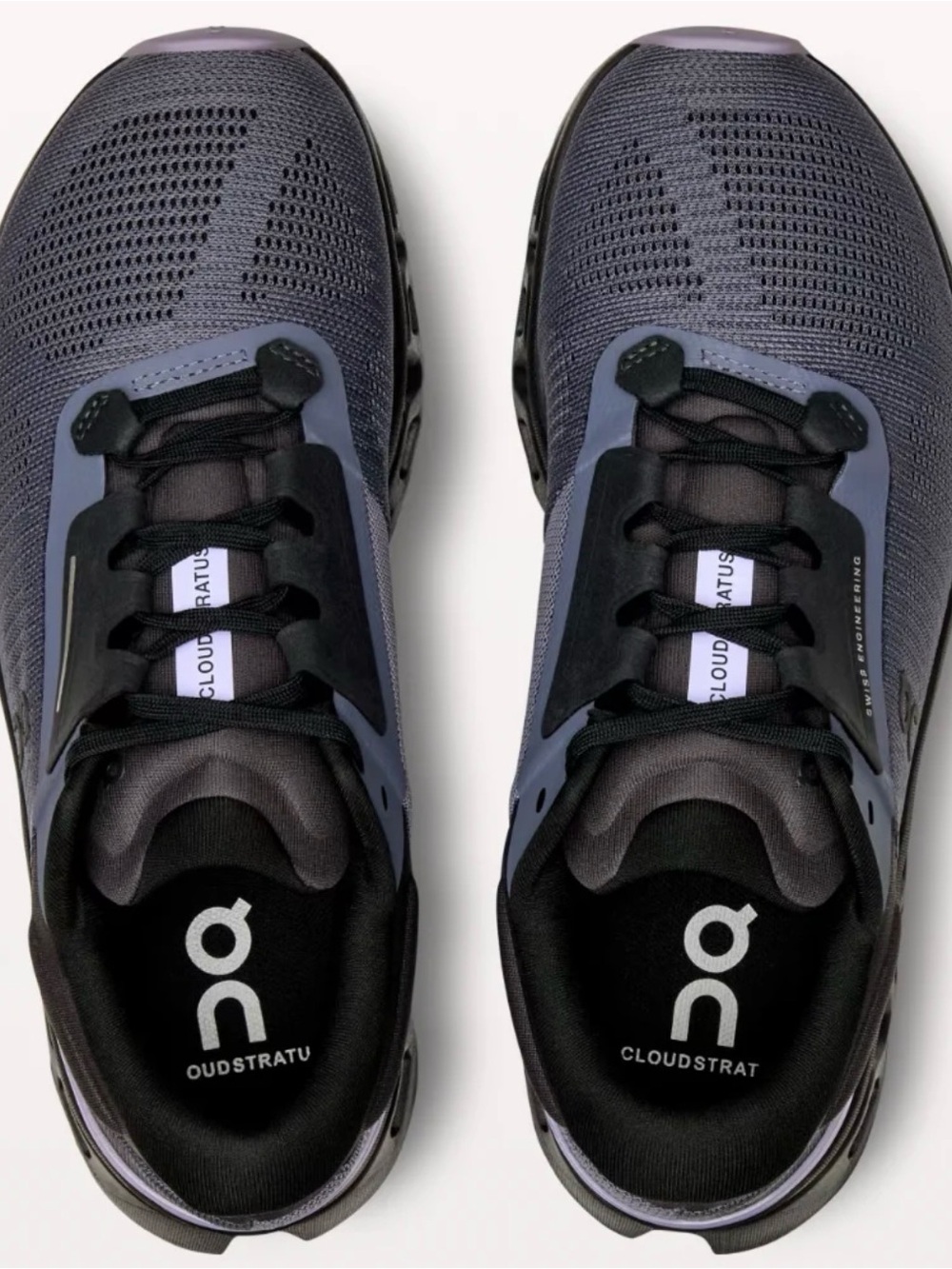 On Running Cloudstratus Men’s Sneakers — Gray/Black
